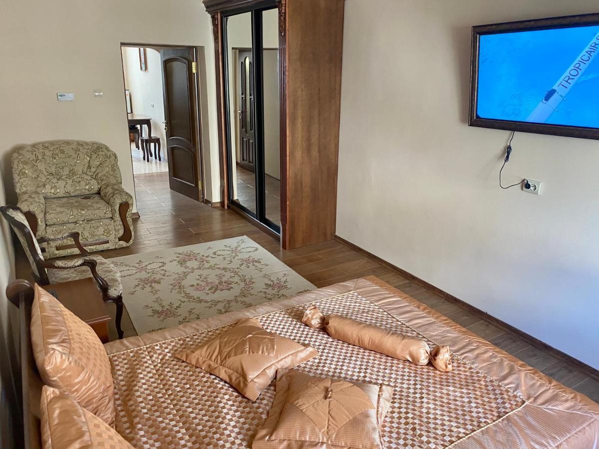Cozy Apartment Lviv Dış mekan fotoğraf